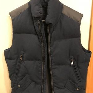 Men’s banana republic vest